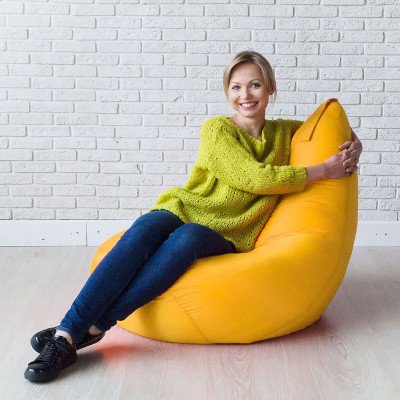 Бескаркасное кресло груша